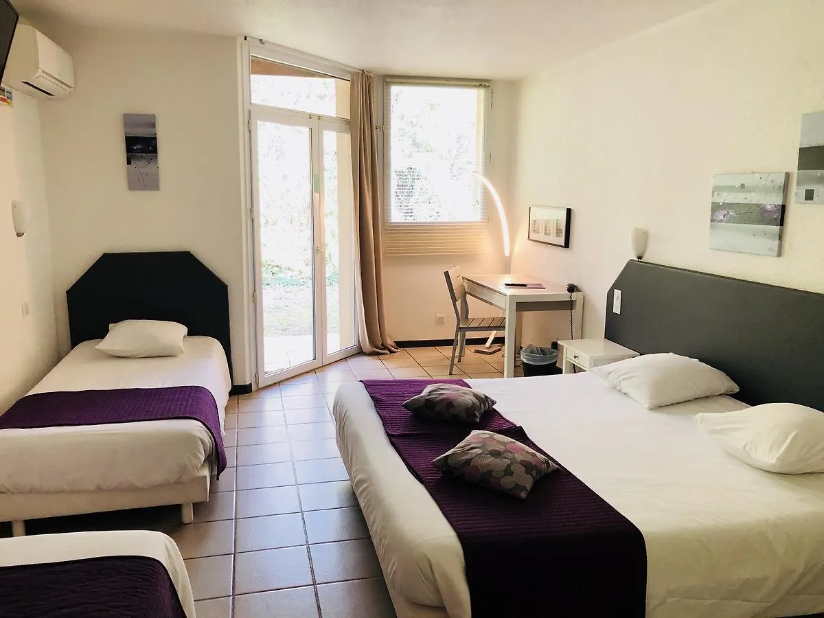 Le Clos des Bruyères Vallon-Pont-dʼArc Hotel